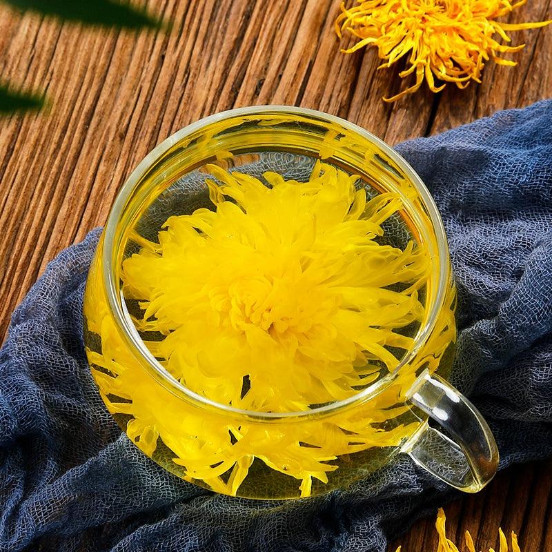 Exquisite Golden Chrysanthemum Tea - Premium Hand-Picked Flowers, Ideal for One Cup Infusions, Naturally Cooling Herbal Beverage