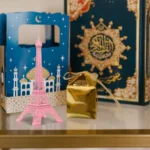 Creative Pink Eiffel Tower Model Alloy Crafts Home Decoration Accessories Figurine Statue Model Souvenir Home Interior Design - Image 3